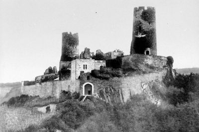 Burg Thurant, ca. 1900-1920. Quelle: RBANr.76629 